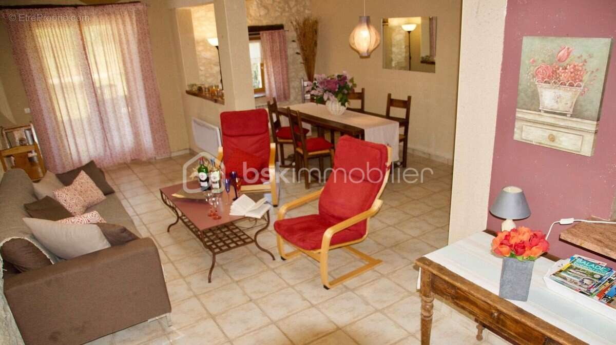 Maison à MONFLANQUIN