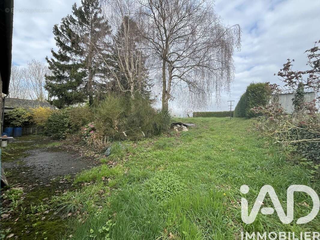 Maison 104 m² à Miniac-Morvan  - photo 3