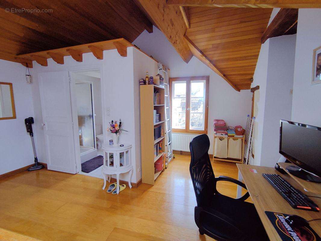 Maison de pays Coussay Les Bois 6 pièces 125 m2 - photo 11