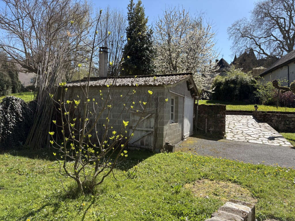 Maison à ARNAC-POMPADOUR