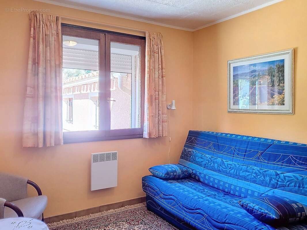 Maison à LA TOUR-SUR-ORB