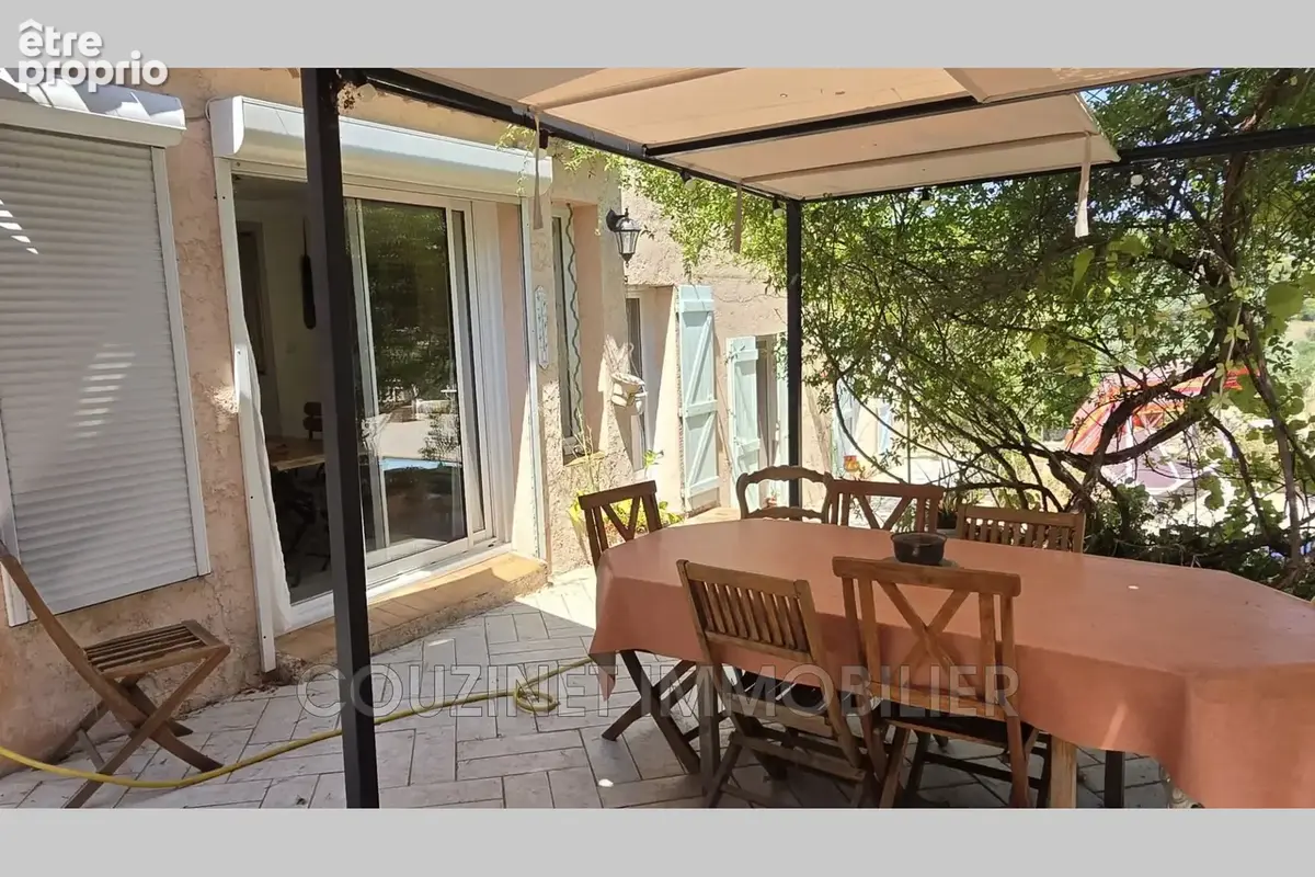 Maison 7 pièces 172 m² à vendre à Le Castellet (83330) - photo 3