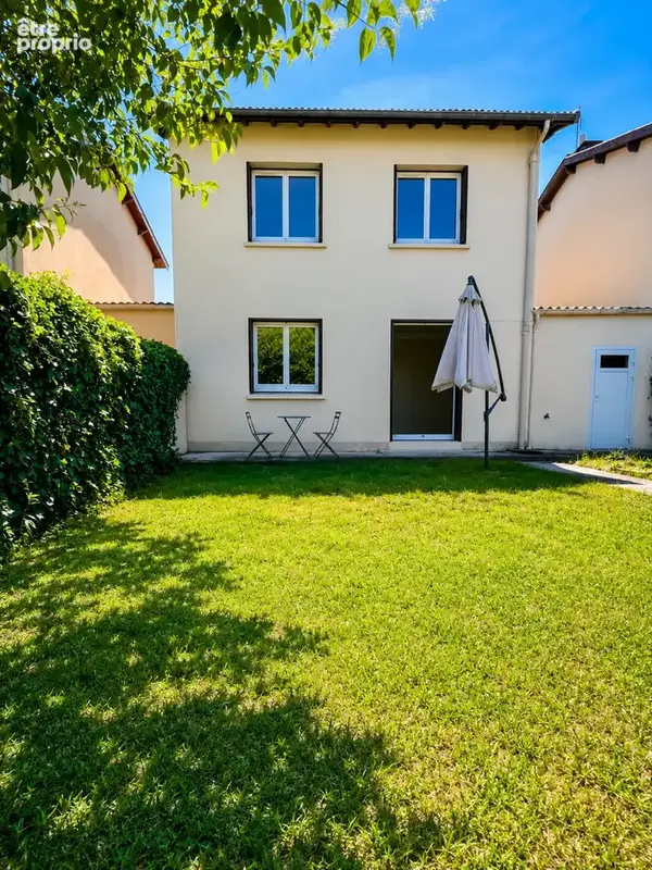 Maison T4 de 80m2 habitable sur parcelle terrain 205m2 avec garage et buanderie. - photo 2