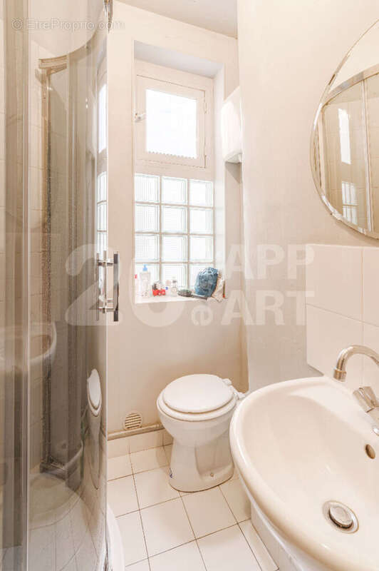 Appartement à PARIS-20E
