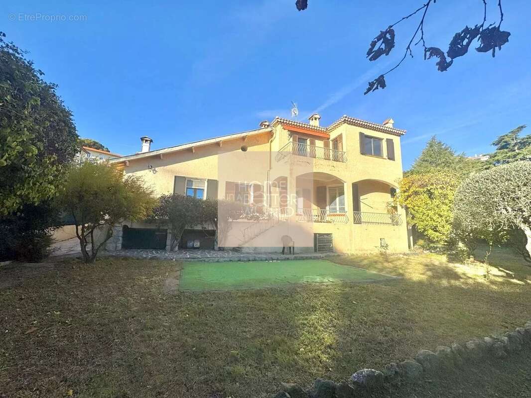 Maison à VILLEFRANCHE-SUR-MER