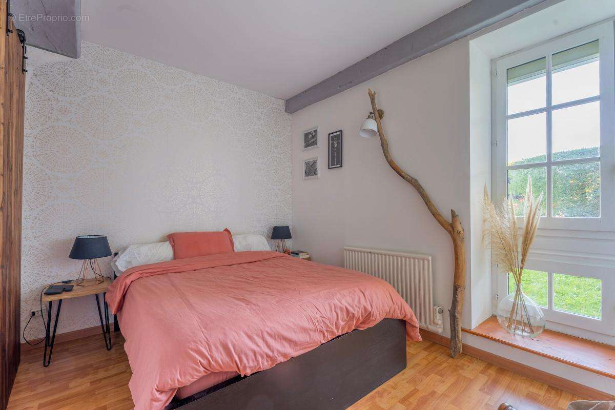 Appartement à BULLY