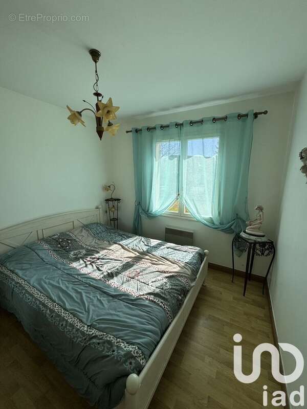 Photo 9 - Maison à SAINT-DENIS-DE-L'HOTEL