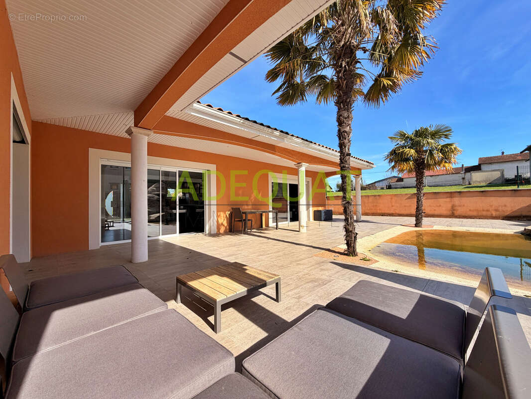 Maison à RUY