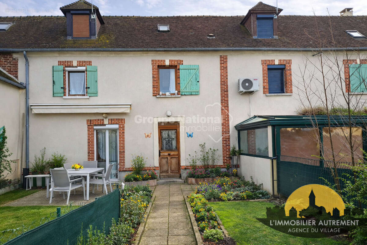 Maison à SAINT-CREPIN-IBOUVILLERS