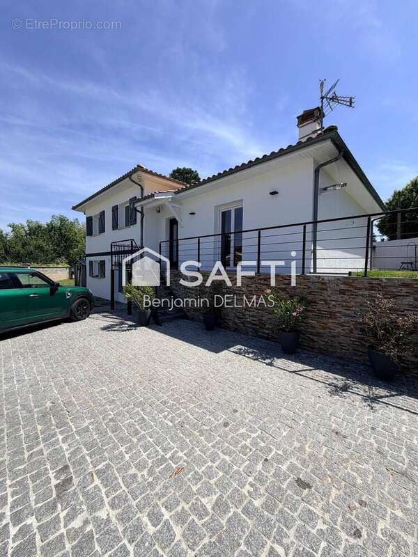 Photo 2 - Maison à ARTIGUES-PRES-BORDEAUX