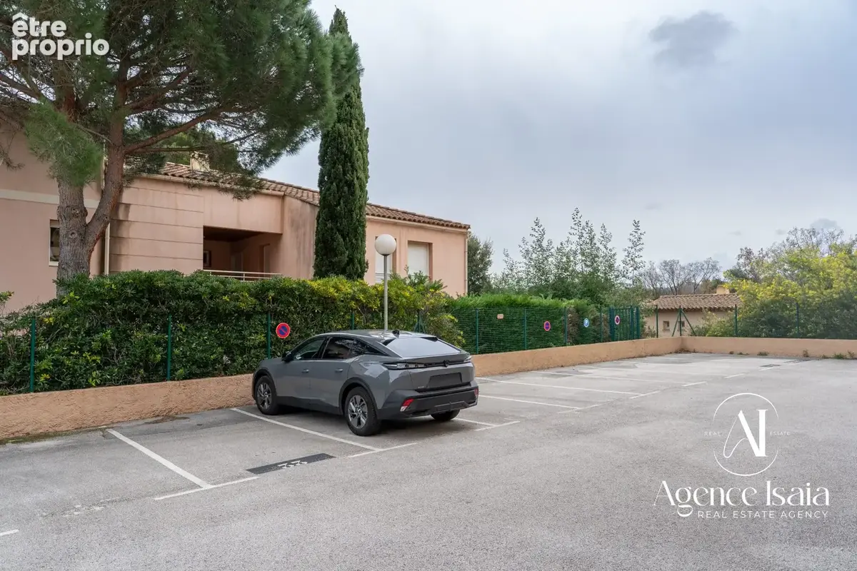 Appartement 2 pièces 46 m² à vendre à Bormes-Les-Mimosas (83230) - photo 9