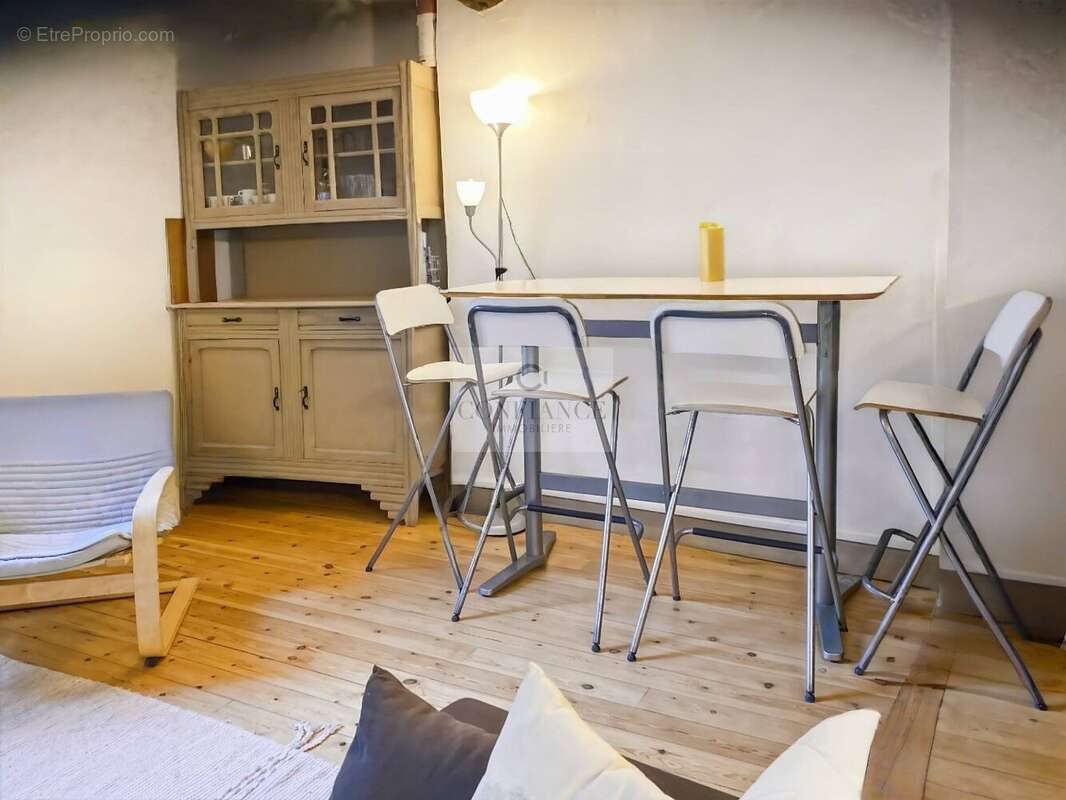 Appartement à SAINT-ETIENNE-DE-TINEE