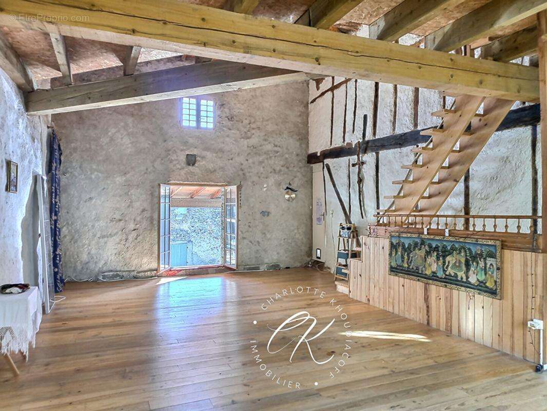 Maison à QUILLAN