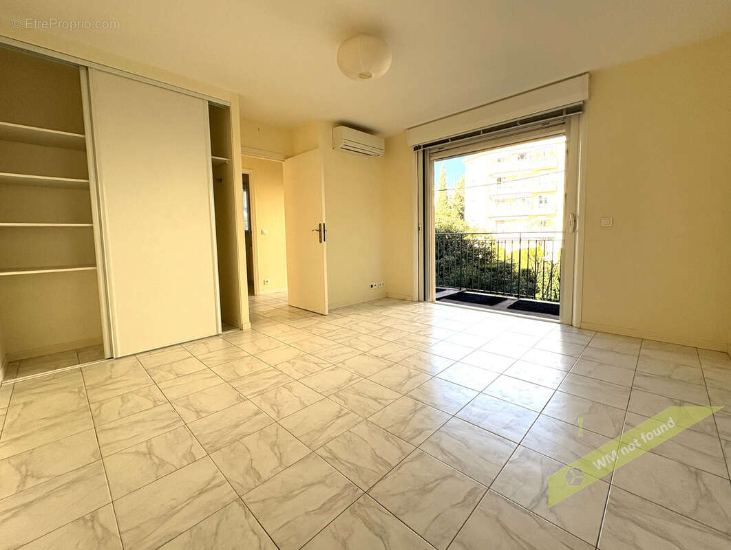 NICE / CIMIEZ Villebois-Mareuil - Maison récente de 161 m2 hab avec ascenseur et stationnements, divisée en 3 - photo 12