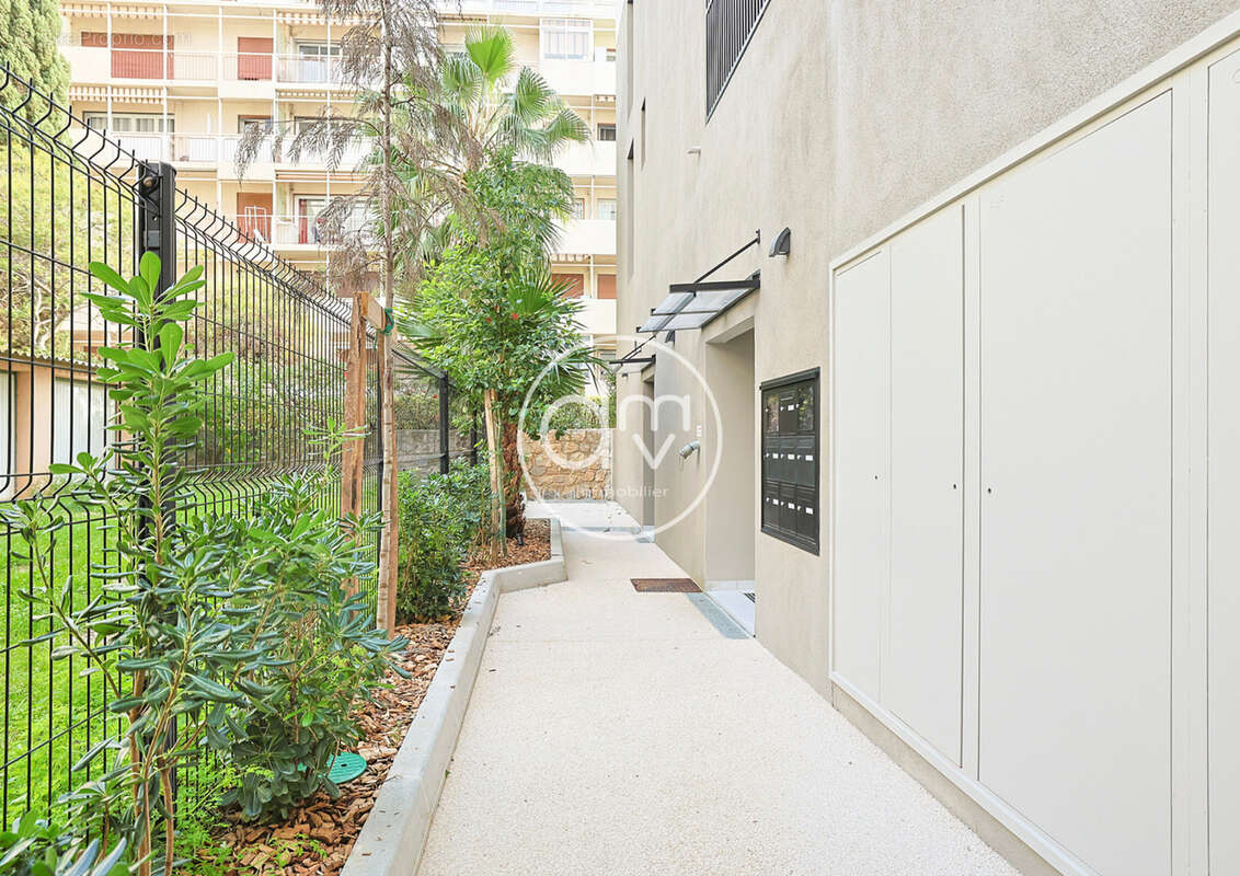 Appartement à HYERES