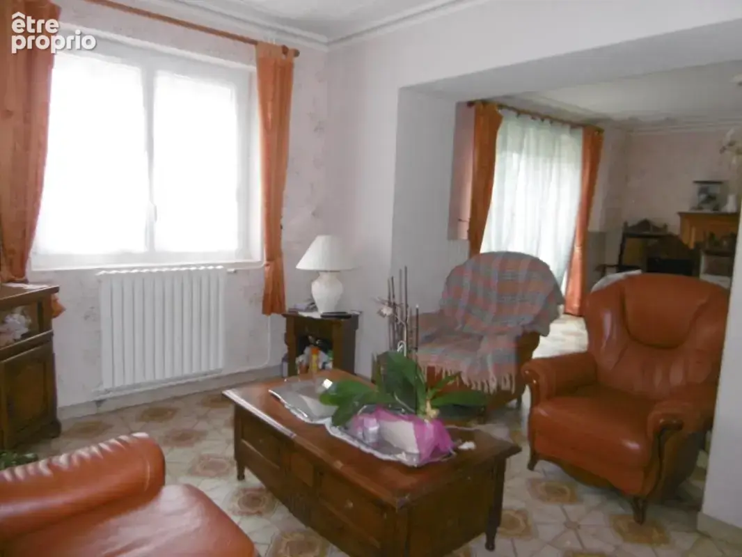 maison au calme avec 5 hectares. 5 ch. 700 m2 de dépendances - photo 5