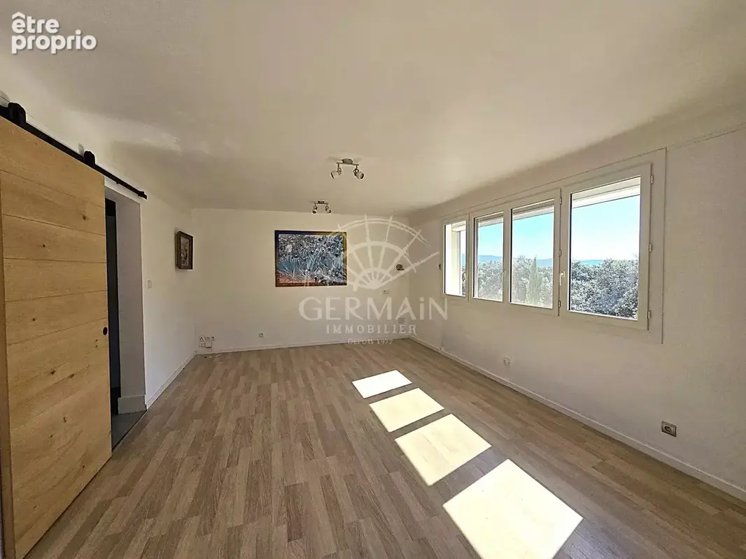 Appartement familial avec terrasse, parkings et cave - Le Thor - photo 2