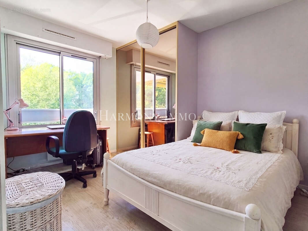 Appartement à FONTAINES-SUR-SAONE