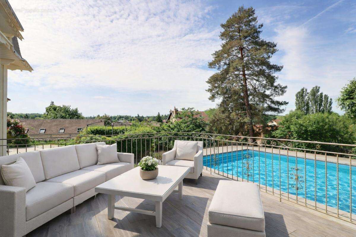Maison à MONTFORT-L'AMAURY