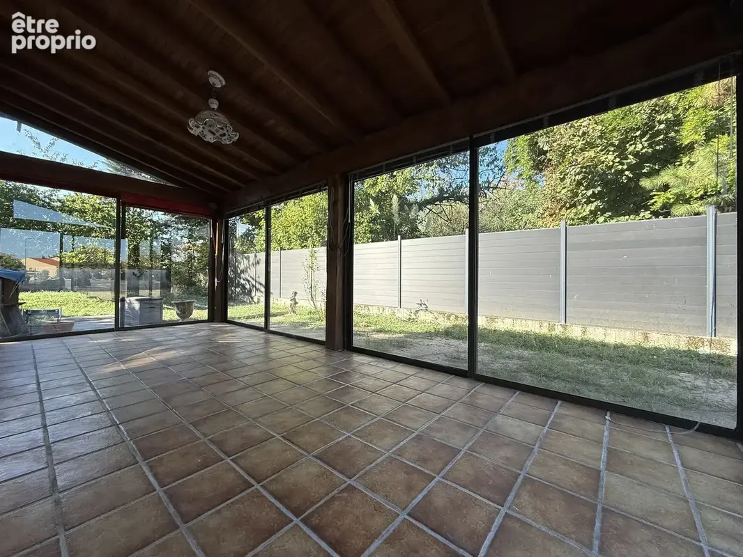 Proche du lac de Castanet et des commodités ! Jolie maison familiale au calme avec jardin ! - photo 6