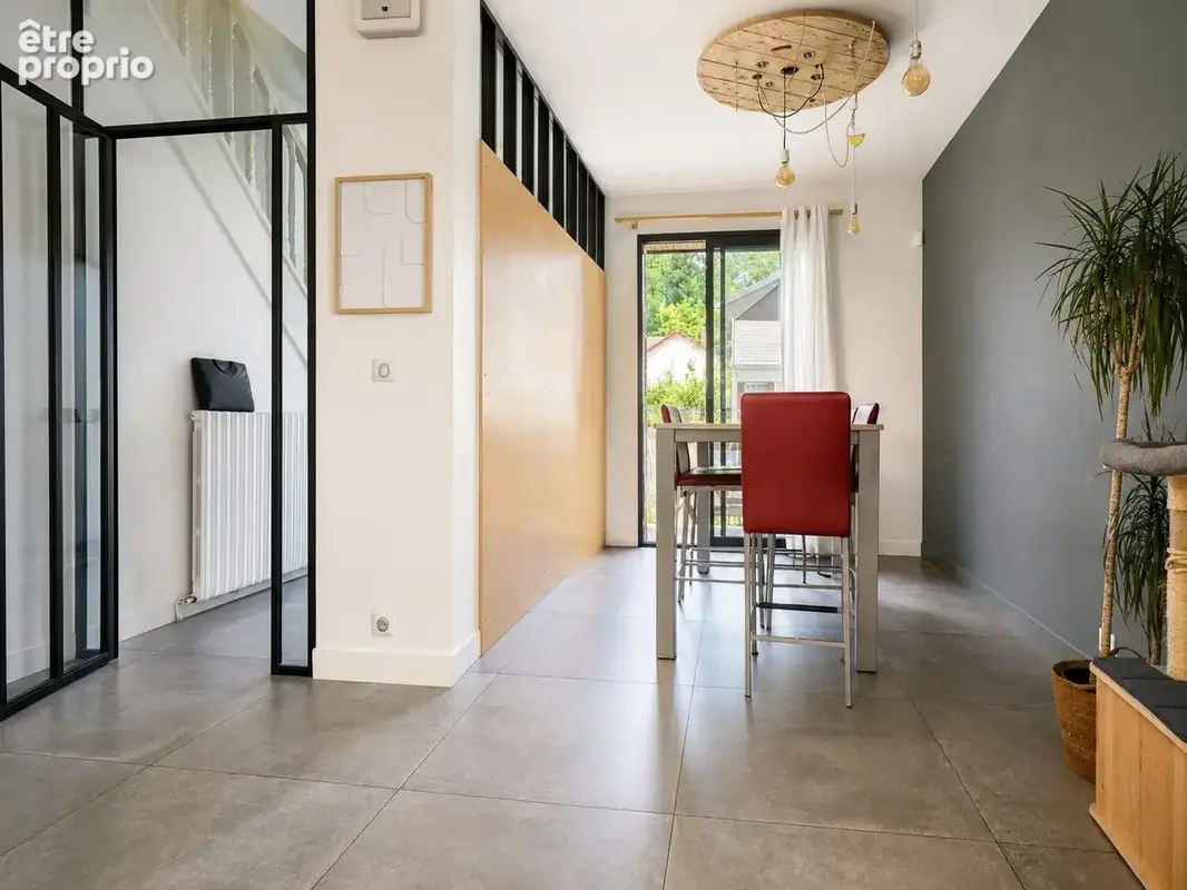 Maison 167 m² à Creteil  - photo 9