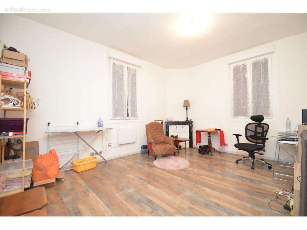 Appartement à MOULIN-NEUF