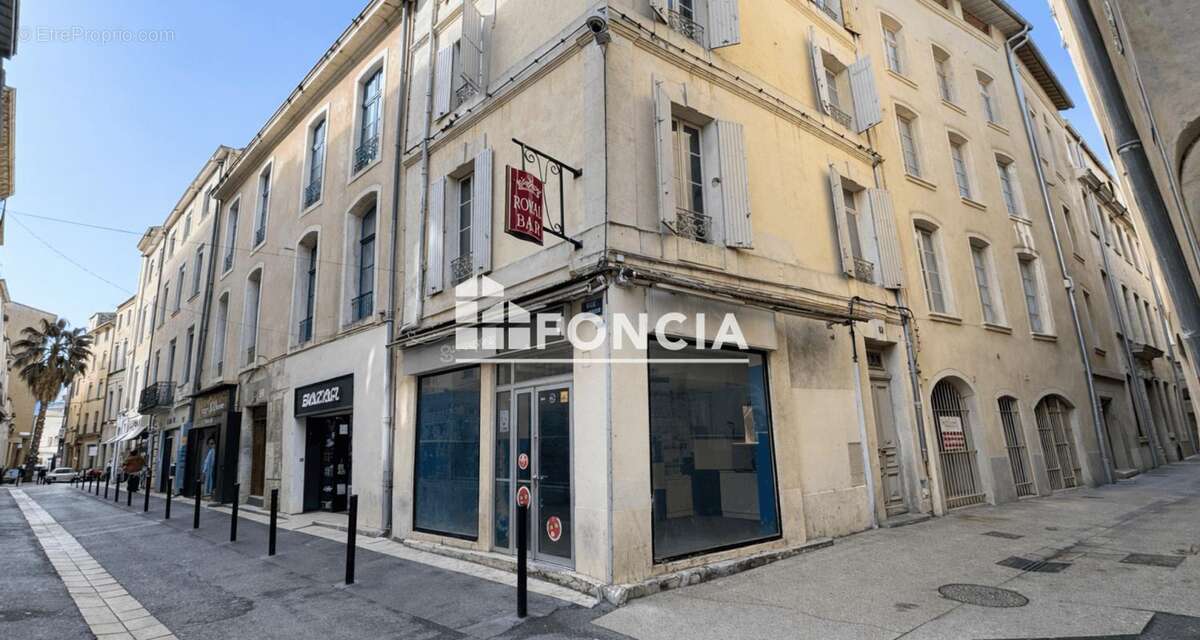Commerce à NIMES