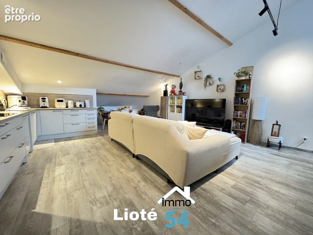 Appartement 100 m² à Bayon  - photo 8