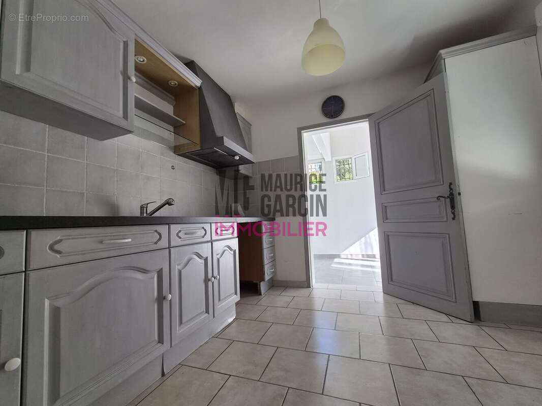 Maison 126 m² à Avignon  - photo 4