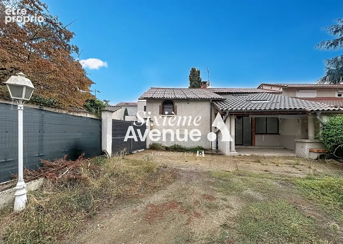 Photo Maison à Decines-Charpieu au prix de 199 000€