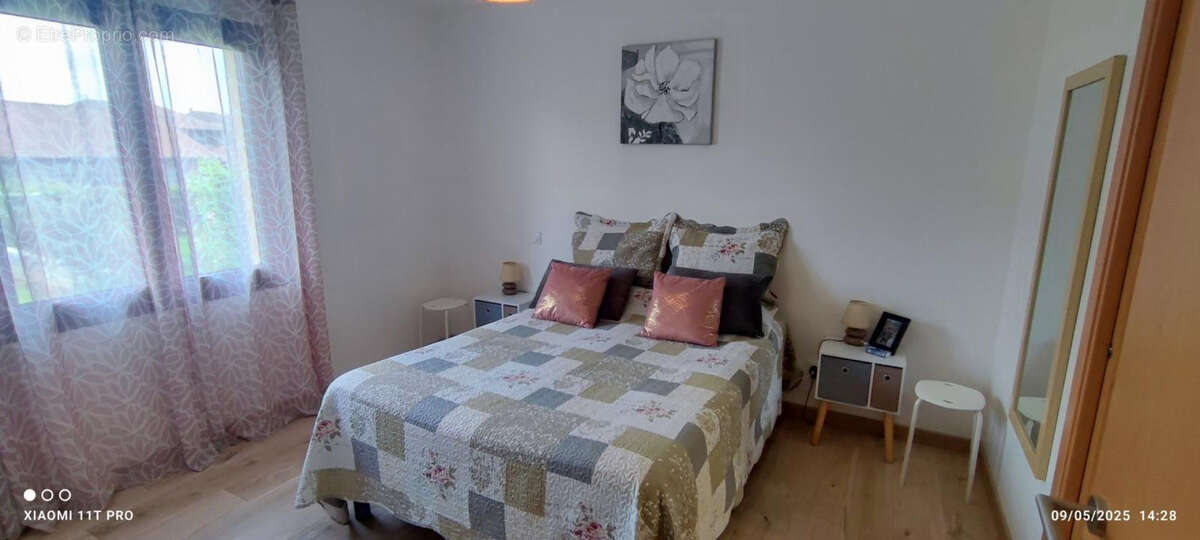 Maison à SAINT-JULIEN-SUR-VEYLE