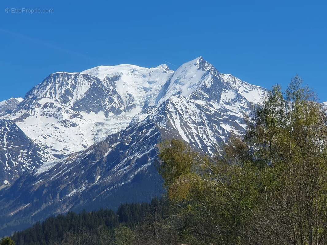 Appartement à SAINT-GERVAIS-LES-BAINS