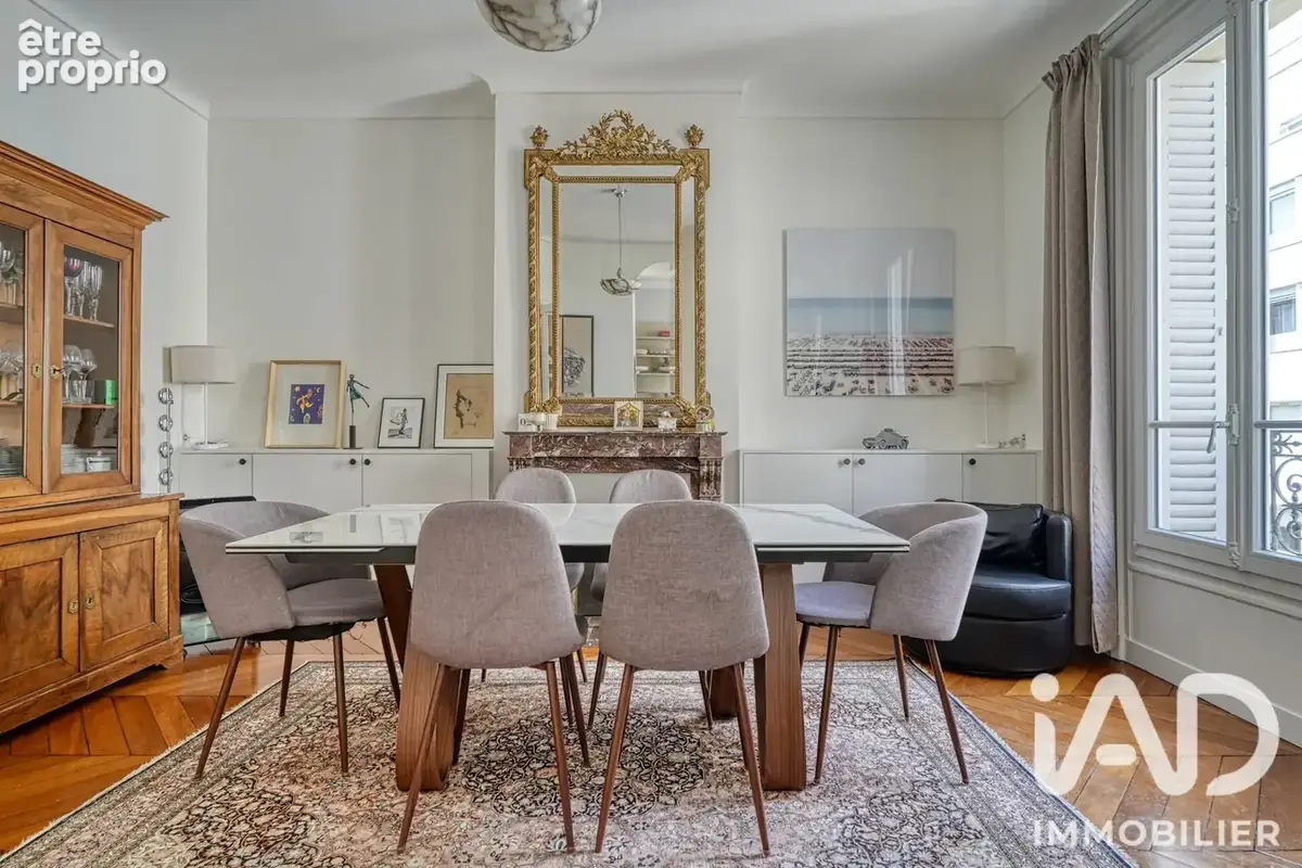 Photo 1 - Appartement à PARIS-17E