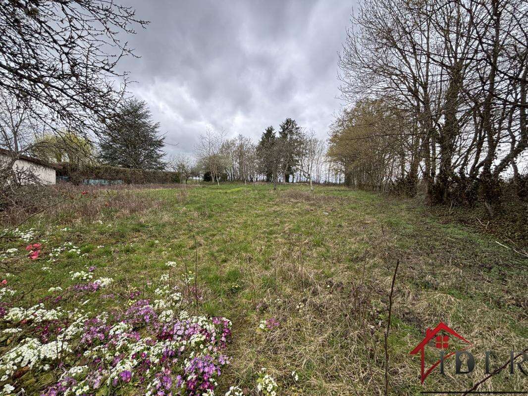 Maison à TERRE-NATALE