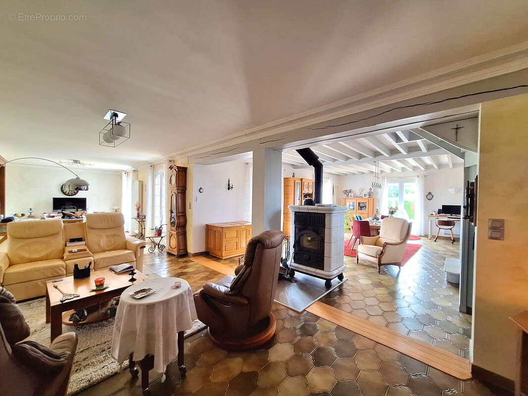 Maison à ARMAILLE
