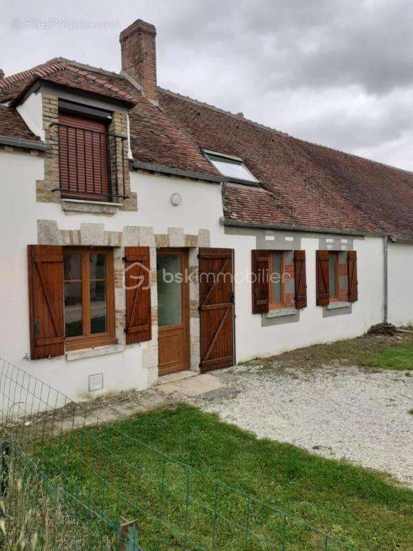 Maison à JURANVILLE