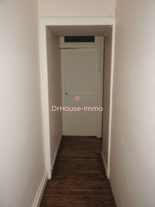 Maison à SAINT-MARTIN-L&#039;ARS