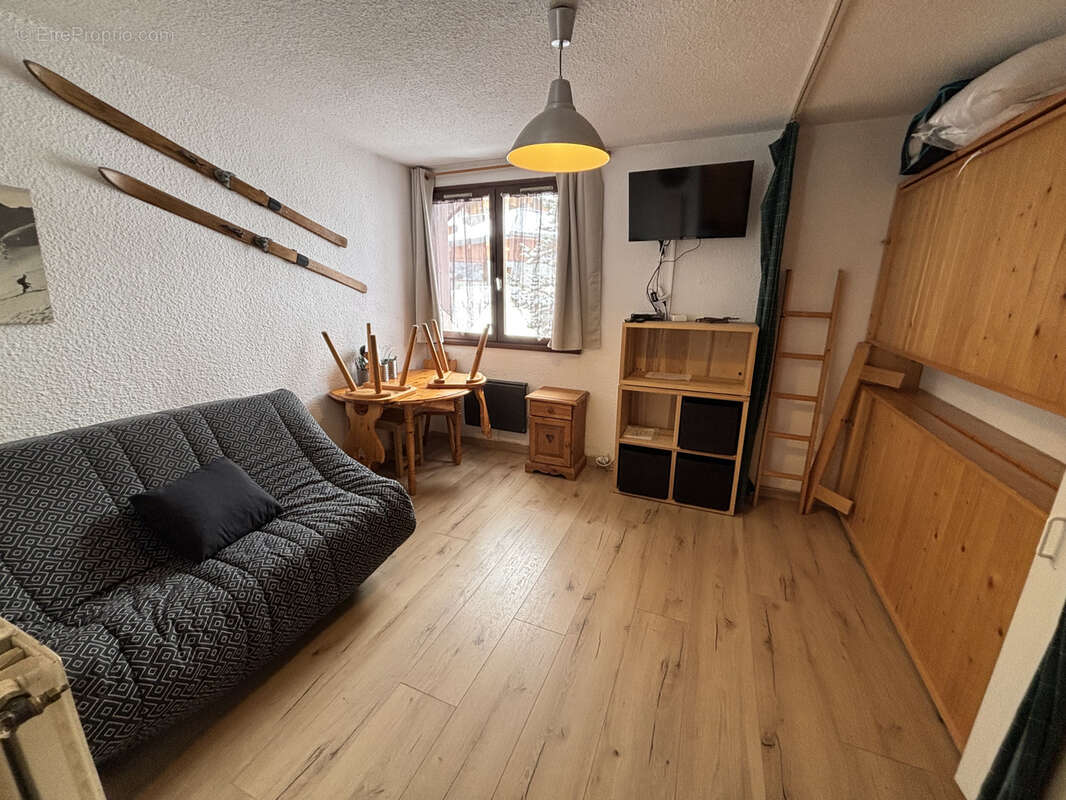 Appartement à SAINT-FRANCOIS-LONGCHAMP