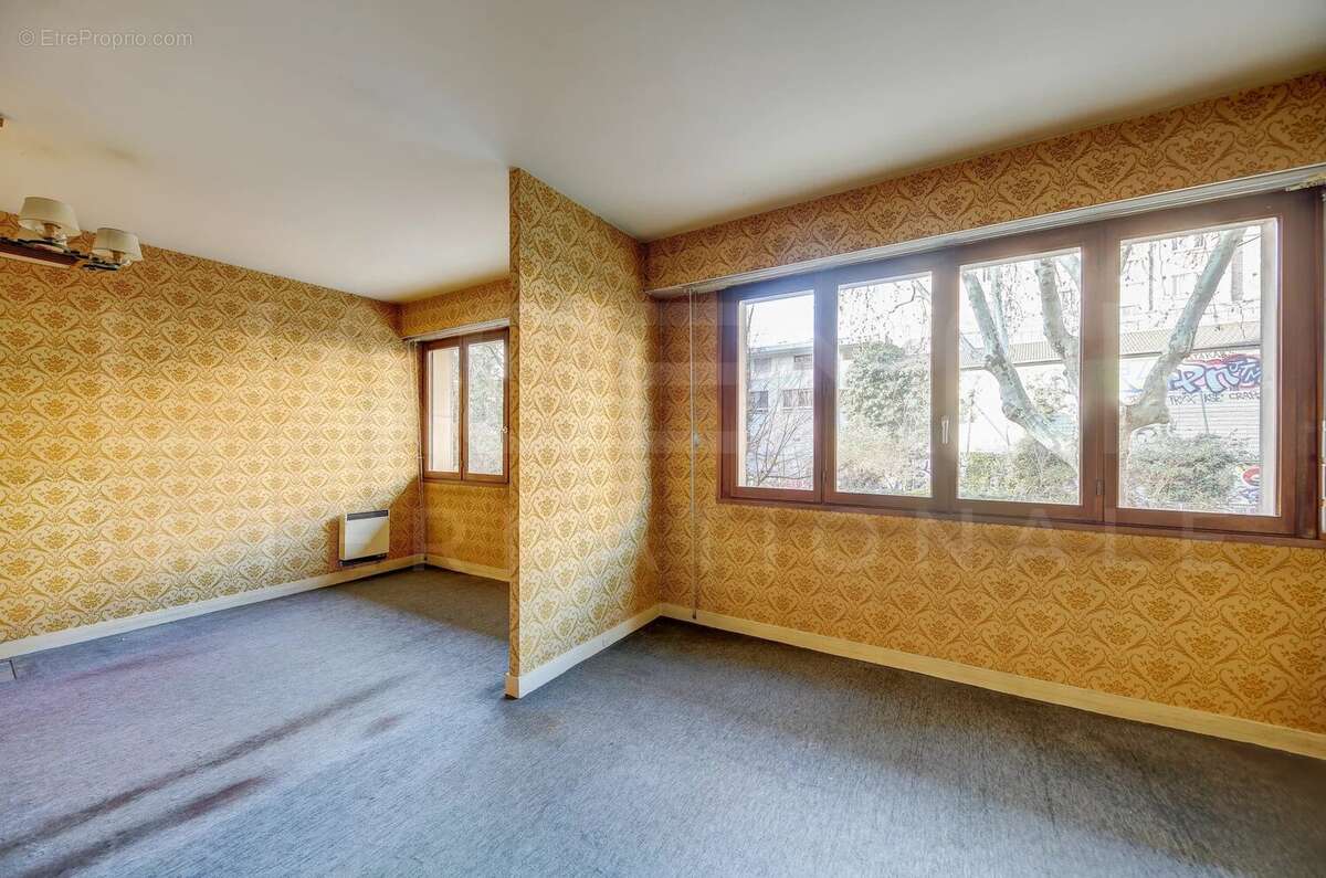 Appartement à PARIS-12E