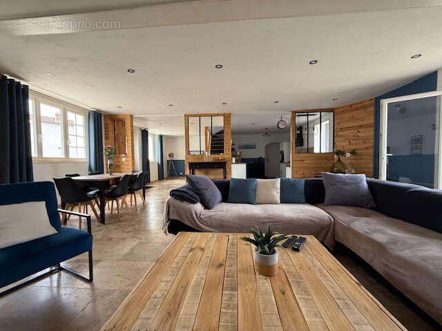 Maison à SAINT-PRIEST-BRAMEFANT