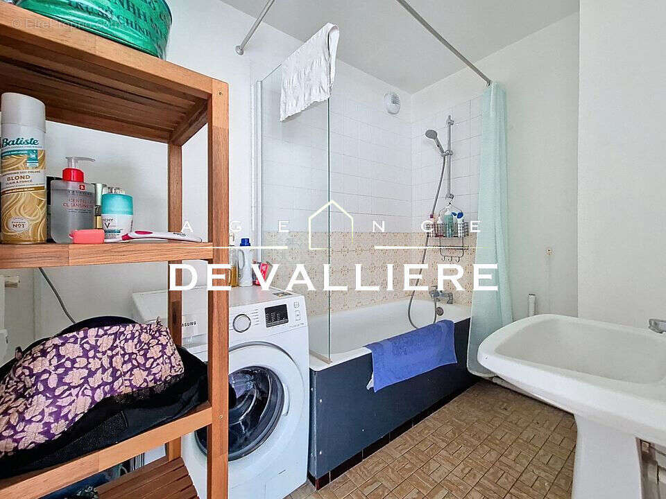 Appartement à NANTERRE
