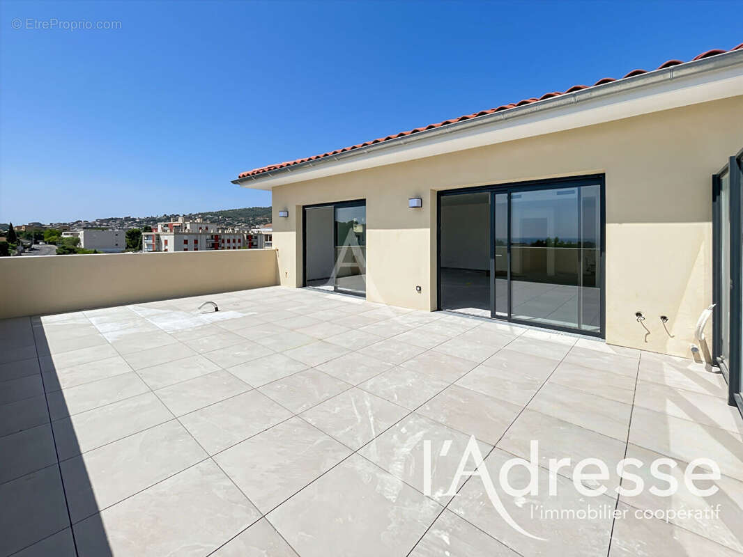 Appartement La Ciotat - 4 pièces - 107 m2 - photo 4