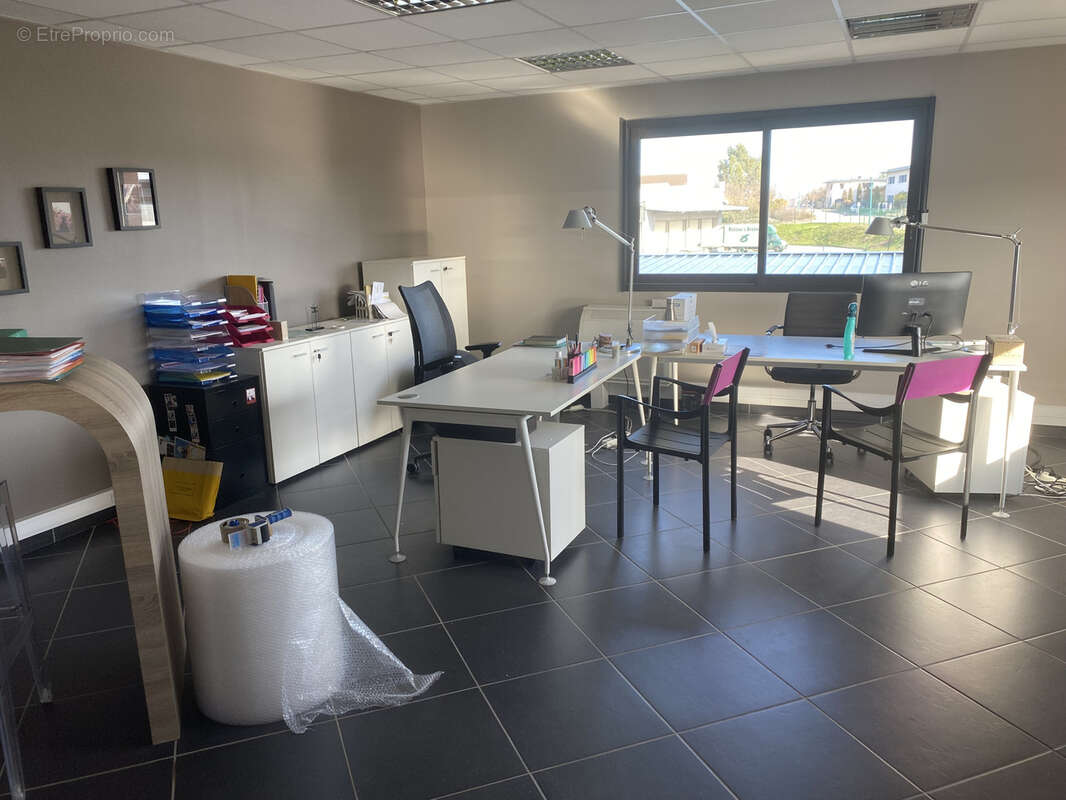 Commerce à BOURG-LES-VALENCE