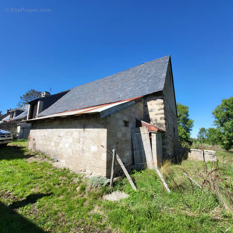 Maison à LUGARDE