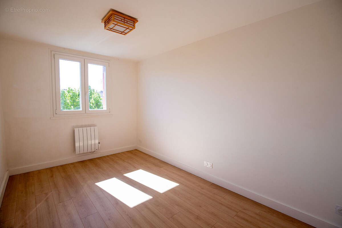 Appartement à CHATILLON