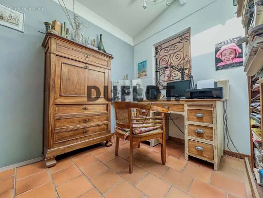 Maison à FRUGES