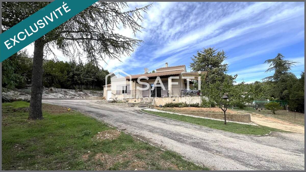 Photo 1 - Maison à LA TOUR-D&#039;AIGUES