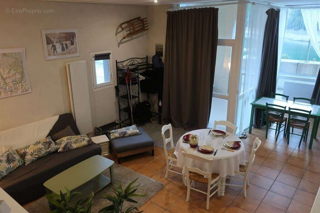 Appartement à LARUNS