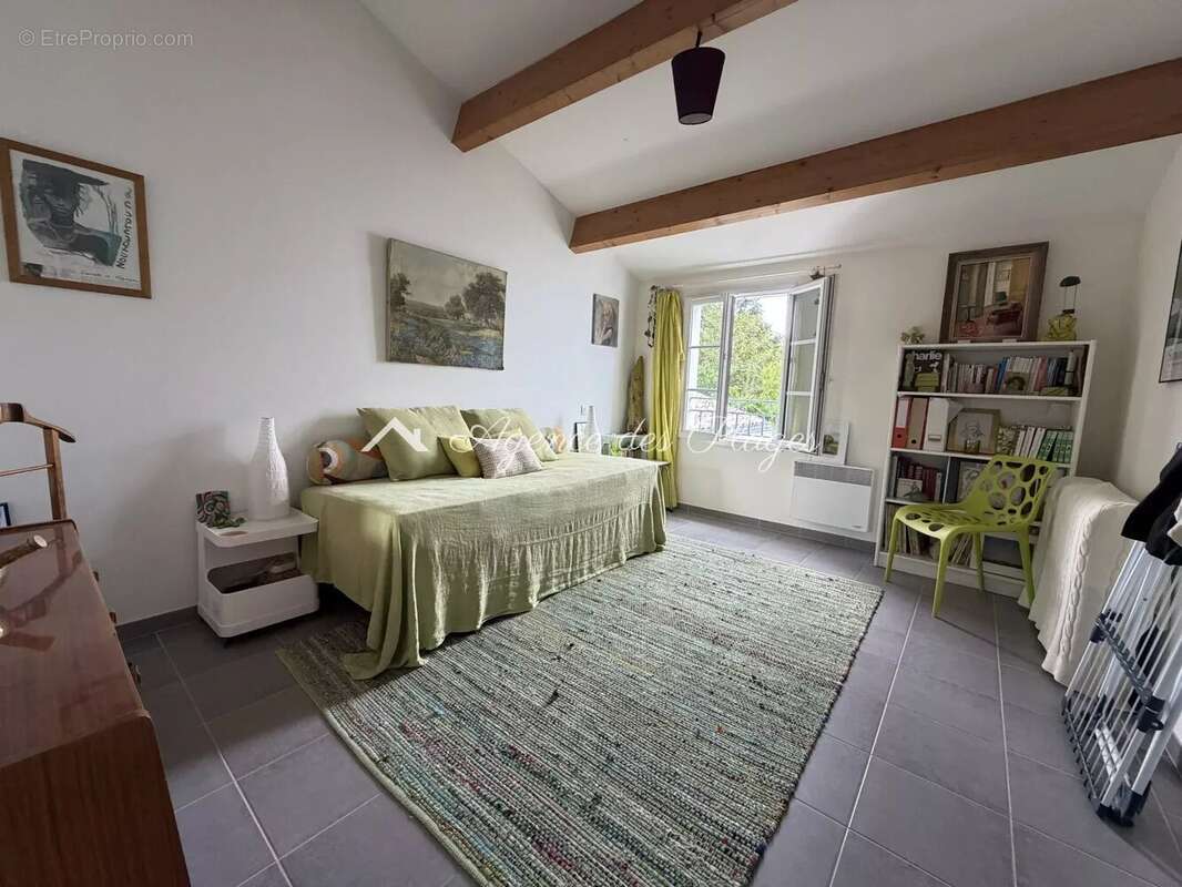 Maison à MESCHERS-SUR-GIRONDE