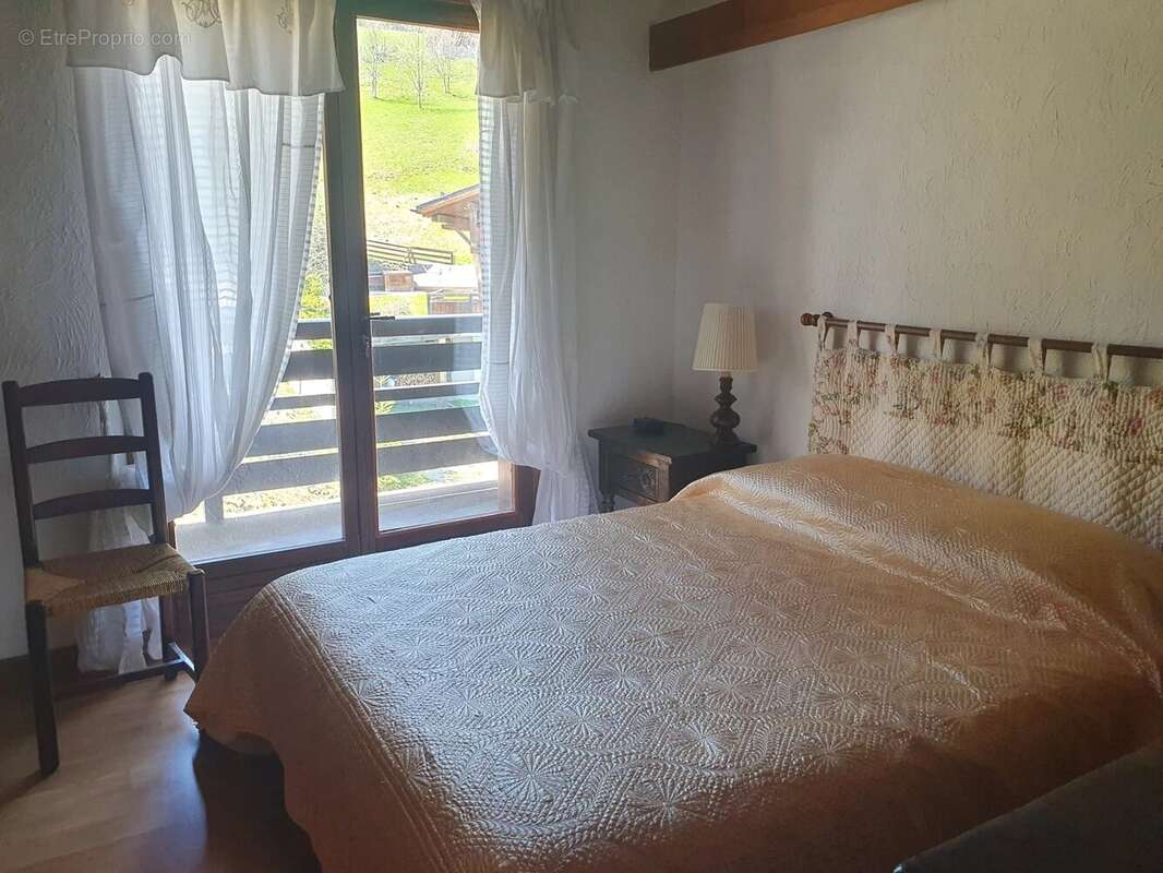 Appartement à SAINT-GERVAIS-LES-BAINS